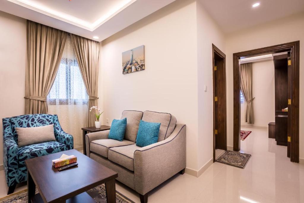 Al Louloah Al Baraqah Furnished Apartments Jeddah Bagian luar foto