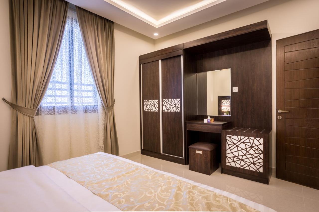 Al Louloah Al Baraqah Furnished Apartments Jeddah Bagian luar foto